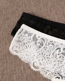 Lot de 3 pièces de Tanga en dentelle