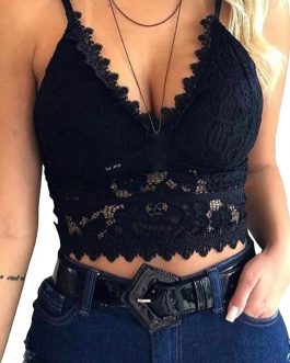 Brassière noire en dentelle décolleté en V