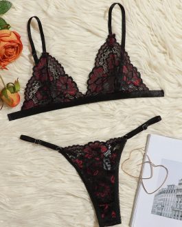 Ensemble de lingerie en dentelle noir&rouge